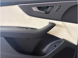 Audi RS Q8 PERFORMANCE WANK*PANO*KER*HUD*STHZ*305KMH*