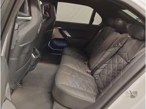 BMW 740 d xDrive "M-Sport" DrivAssProf, ParkAssProf, Standhzg., Integrallenkung, uvm.