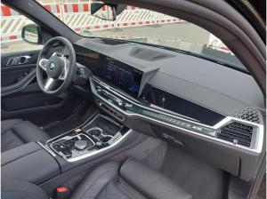 BMW X5 xDrive40d "M-Sport" DrivAssProf, ParkAssProf, Pano, AHK, Head-Up, H/K, uvm.