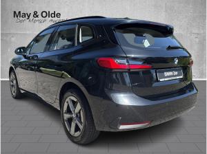 BMW 218 Active Tourer / LED / AHK / Lenkradheizung