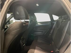 BMW i4 xDrive40 Gran Coupe M Sport AHK Kamera HiFi **Inkl. Winterräder**