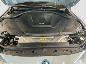 BMW i4 xDrive40 Gran Coupe M Sport AHK Kamera HiFi **Inkl. Winterräder**