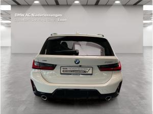 BMW 330 i xDrive Touring M Sport