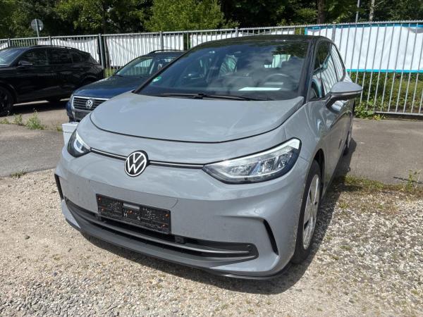 Volkswagen ID.3 PA, PRO, 150 kW, 62 kWh ( brutto), APP, EPH V+H, CCS, AMBILIGHT 10+