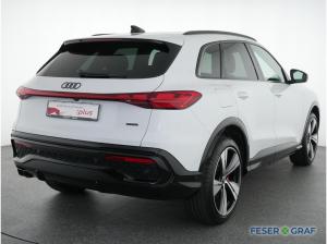 Audi Q5 SUV edition one mit Akzenten mythosschwarz