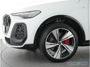 Audi Q5 SUV edition one mit Akzenten mythosschwarz