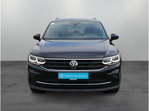 Volkswagen Tiguan Active 2.0TDI DSG / Matrix, HuD, AHK, RFK