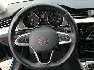 Volkswagen Passat Variant Elegance 2.0TDI DSG Standh AHK LM