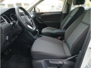 Volkswagen Tiguan Life 1.5TSI DSG Navi CarPlay LED RFK 18"