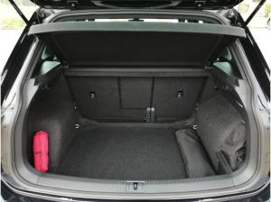 Volkswagen Tiguan Active 2.0TDI DSG / Matrix, HuD, AHK, RFK