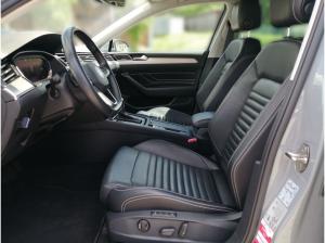 Volkswagen Passat Variant Eleg. TDI Matrix Leder Harman Key