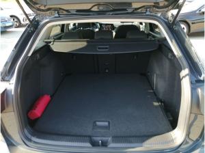 Volkswagen Golf Variant Life 2.0 DSG Navi CarPlay AHK LED