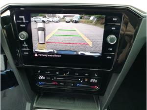 Volkswagen Passat Variant Elegance 2.0TDI DSG Standh AHK LM