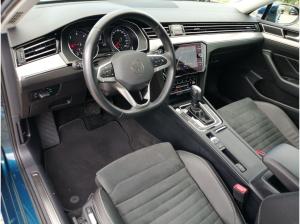 Volkswagen Passat Variant Elegance 2.0TDI DSG Standh AHK LM