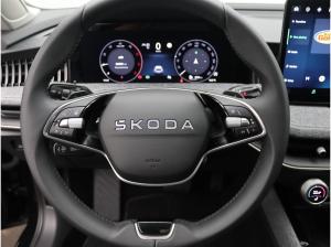 Skoda Superb Combi Selection 2.0TDI DSG / Pano, Matrix