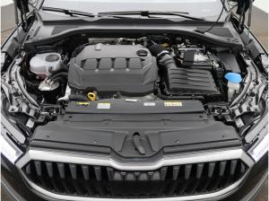 Skoda Superb Combi Selection 2.0TDI DSG / Pano, Matrix