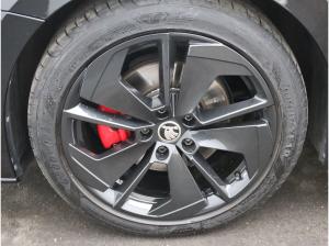 Skoda Octavia Combi RS 2.0 TDI DSG / Navi, HuD, LED