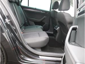 Skoda Superb Combi Style 2.0TDI DSG/ Standh, Navi, RFK