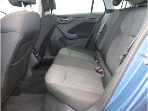 Skoda Scala Clever 1.5 TSI DSG / Navi, SmartLink, LED