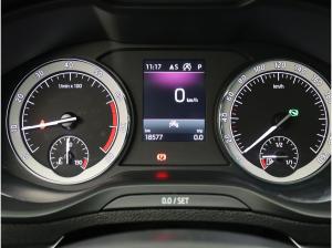 Skoda Karoq Clever 1.5 TSI DSG / Navi, SmartLink, LED