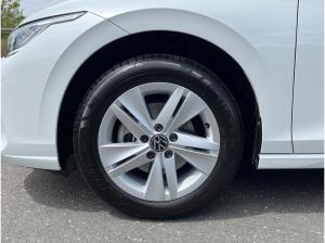 Volkswagen Golf VIII Life 1.5eTSI DSG/ AppConnect, LED, RFK