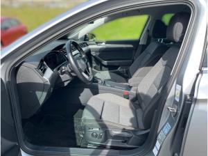 Volkswagen Passat Variant Business 2.0 TDI DSG / LED, AHK