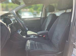 Volkswagen Touran Comfortline 2.0 TDI DSG / Navi, AHK, LED