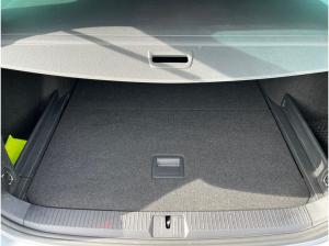Volkswagen Passat Variant Business 2.0 TDI DSG / LED, AHK