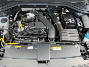 Volkswagen T-Roc R-Line 1.5TSI DSG/ CarPlay, ParkAssi, LED+