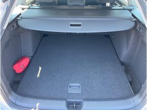 Volkswagen Golf Variant Life 1.5eTSI DSG/ CarPlay, AHK, LED
