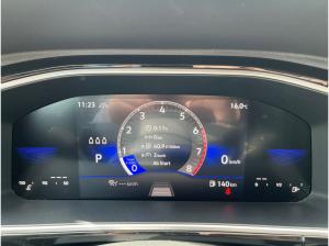 Volkswagen T-Roc R-Line 1.5TSI DSG/ CarPlay, ParkAssi, LED+