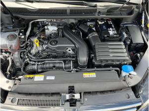 Volkswagen Touran Comfortline 1.5 TSI / Navi, CarPlay, RFK