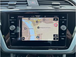 Volkswagen Touran Comfortline 1.5 TSI / Navi, CarPlay, RFK
