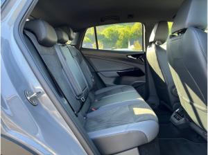 Volkswagen ID.5 Pro/ Matrix, CarPlay, Standklima, 360°, AHK