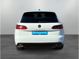 Volkswagen Touareg R-Line 3.0 TDI 4M DSG / Air, Matrix, AHK