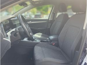 Volkswagen Golf VIII Life 1.5 TSI/ Navi, CarPlay, LED+, RFK