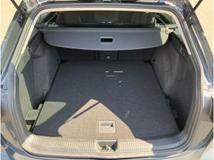 Volkswagen Golf Variant Style 2.0 TDI DSG / Navi, LED+, AHK