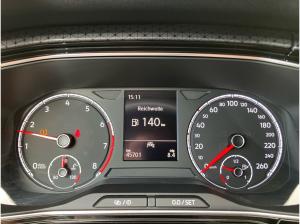 Volkswagen T-Cross Style 1.0 TSI / CarPlay, ParkAssist, LED