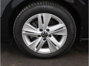 Volkswagen Golf VIII Life 1.5TSI / Navi, CarPlay, LED+, RFK
