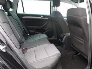 Volkswagen Passat Variant Business 2.0TDI 4M DSG / AHK, LED
