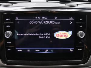 Volkswagen Touran Comfortline 1.5 TSI DSG / Navi, ACC, SHZ
