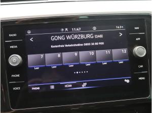 Volkswagen Passat Variant Business 2.0TDI 4M DSG / AHK, LED