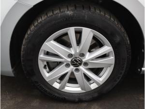 Volkswagen Touran Comfortline 1.5 TSI DSG / Navi, ACC, SHZ