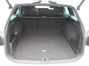 Volkswagen Passat Variant Elegance 2.0 TDI DSG / Pano, AHK