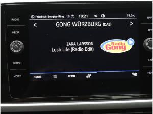 Volkswagen T-Roc Life 2.0TDI DSG / IQ.Drive, Navi, LED, ACC