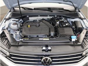 Volkswagen Passat Variant Business 1.5 TSI DSG / AHK, LED