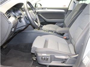 Volkswagen Passat Variant Business 1.5 TSI DSG / AHK, LED