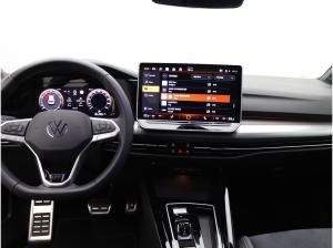 Volkswagen Golf VIII Style Edition 50 1.5 eTSI DSG / Pano