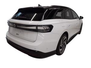 Volkswagen ID.7 Tourer Pro S 210kW -AHK DCC Wärmepumpe Pano HUD Area View Massage SHZ PDC IQ.Drive