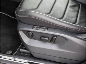 Volkswagen Tiguan Allspace 2.0 TDI R-Line 4Motion AHK Kamera Pano HarmanKardon